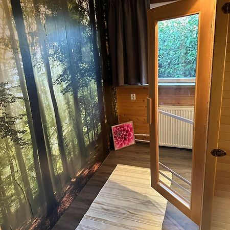 Cosy And Romantic Forest House Met Sauna Op De Veluwe Putten Exteriér fotografie